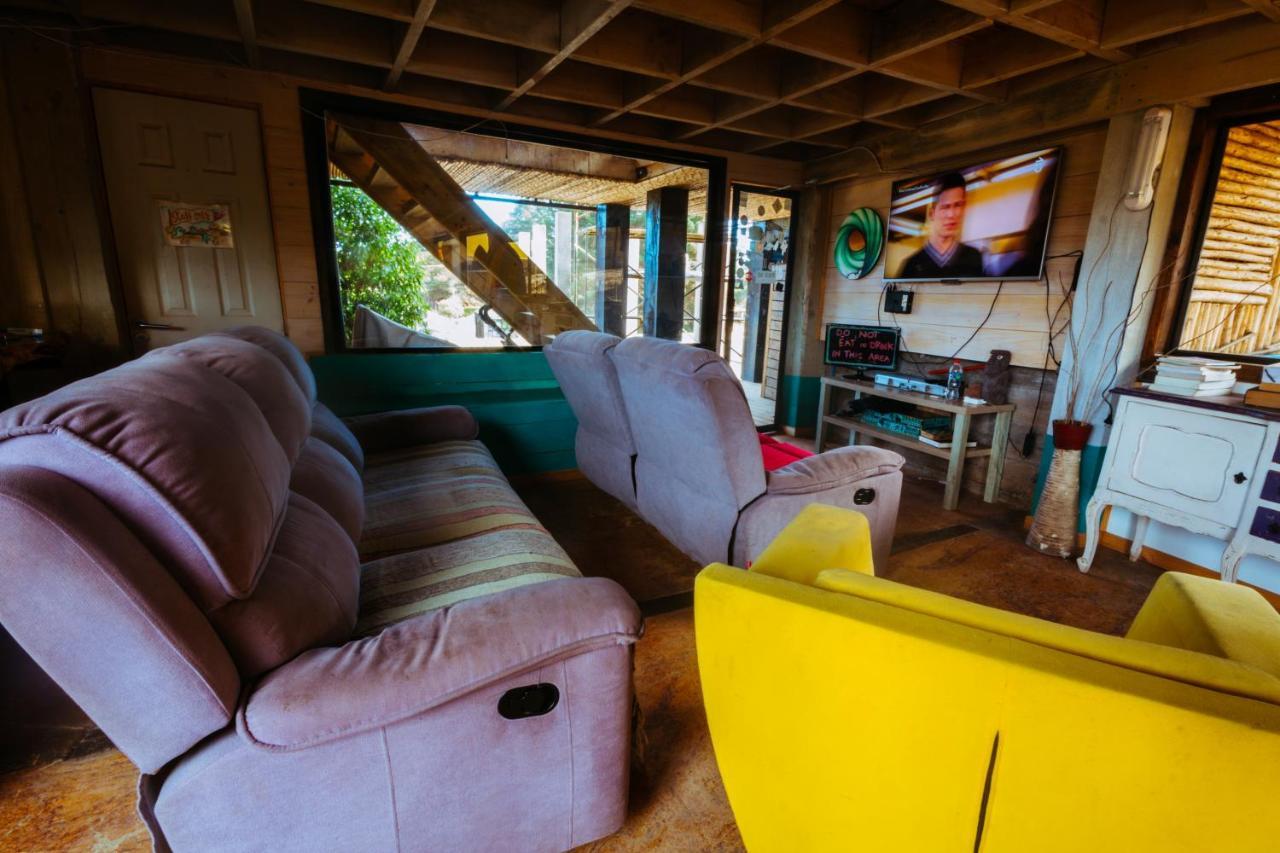 Sirena Insolente Hostel & Suites Pichilemu Exterior photo